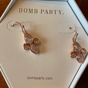 Bomb party earrings rose gold New in box